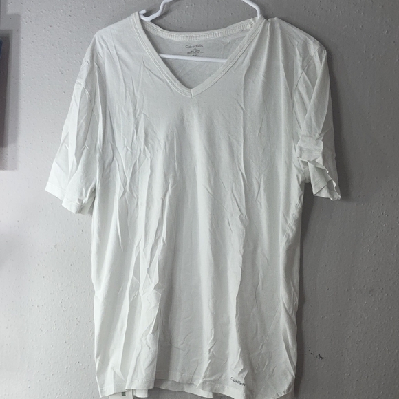 Calvin Klein White V-Neck Tee – Men’s – Size [Large] – (The RealReal) - Picture 1 of 7